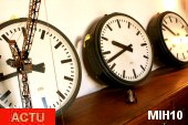 Horloge Bauhaus "FBM"